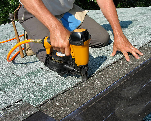 Best Commercial Roofing Services  in Clinton, TN